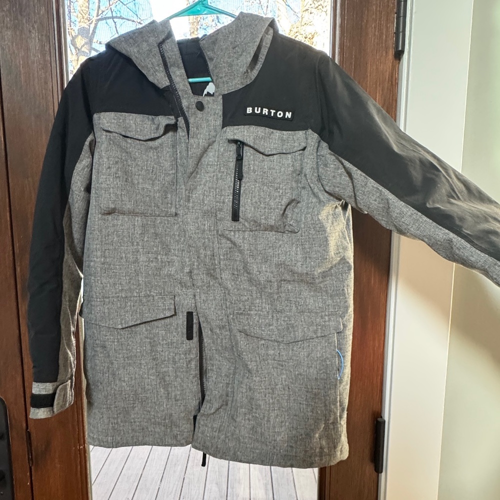 BURTON Covert YOUTH XL Snowboard/ski JACKET - Black/Heathered Grey - EUC!